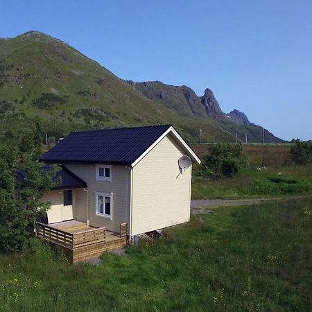 Charming House By The Sea, Lofoten! Laupstad المظهر الخارجي الصورة