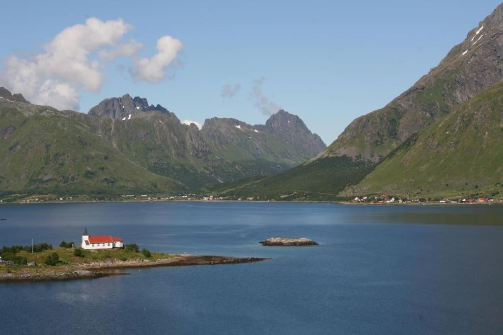 Charming House By The Sea, Lofoten! Laupstad المظهر الخارجي الصورة